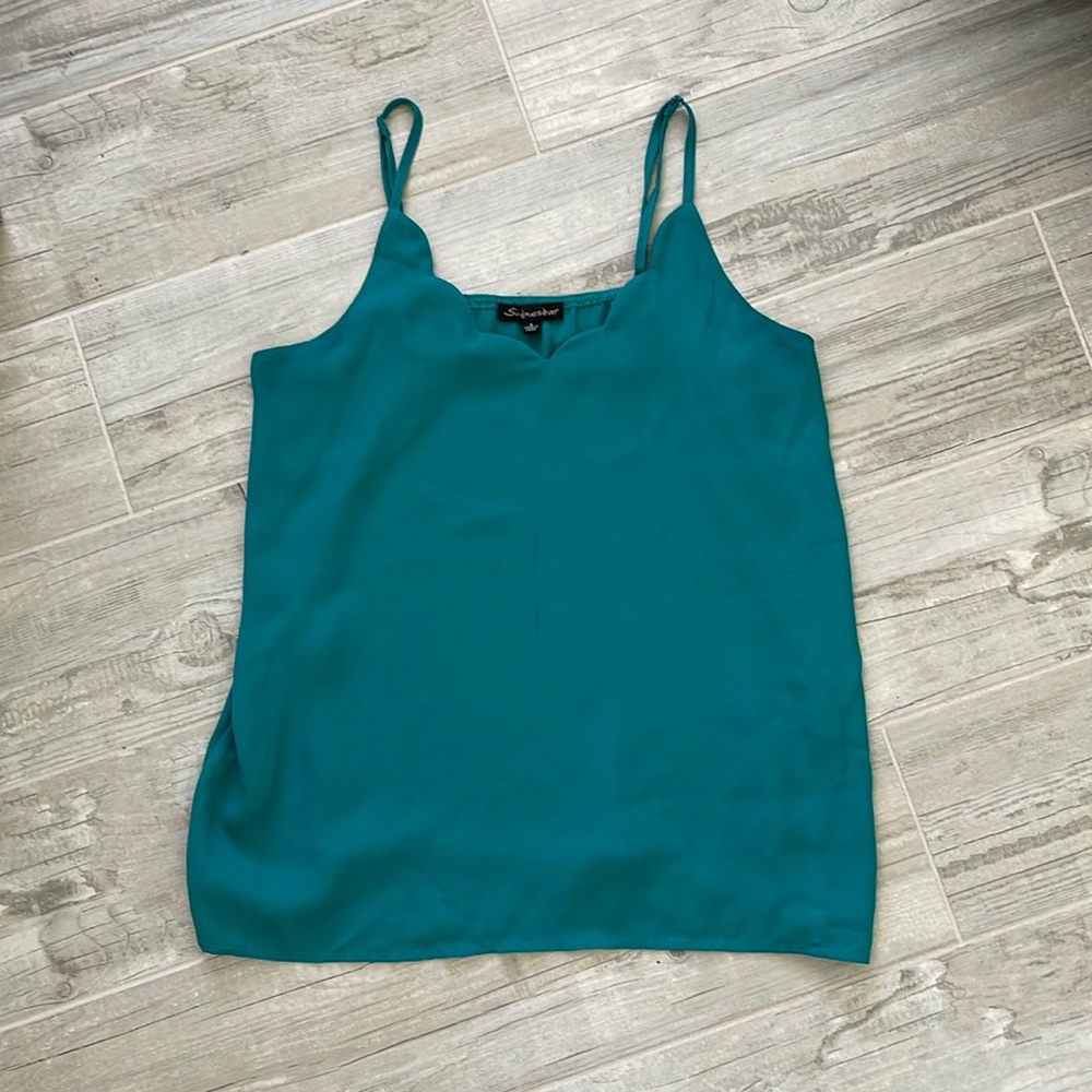 Small Dark Green Shinestar Top